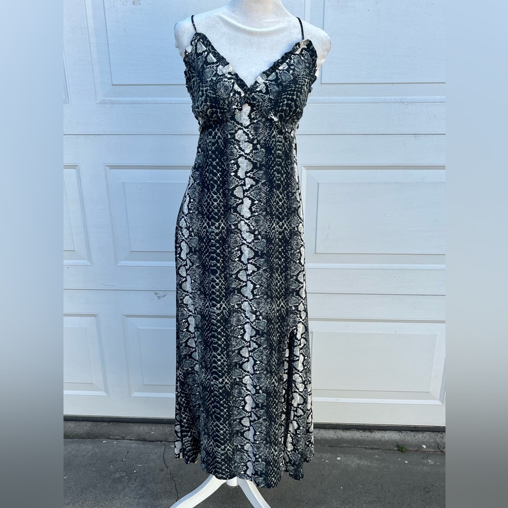 Women's Kivari snake skin midi dress M